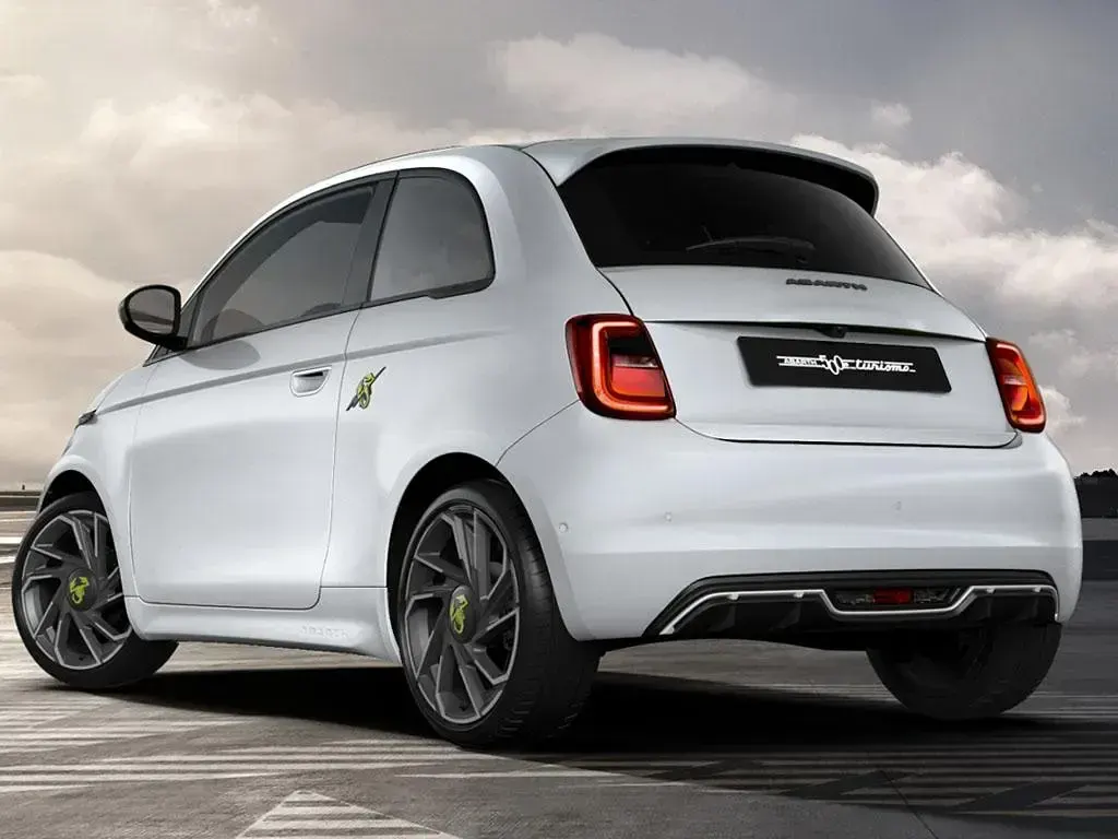 New Abarth 500e Turismo 114 kW (155 HP) 2025 Black Hatchback