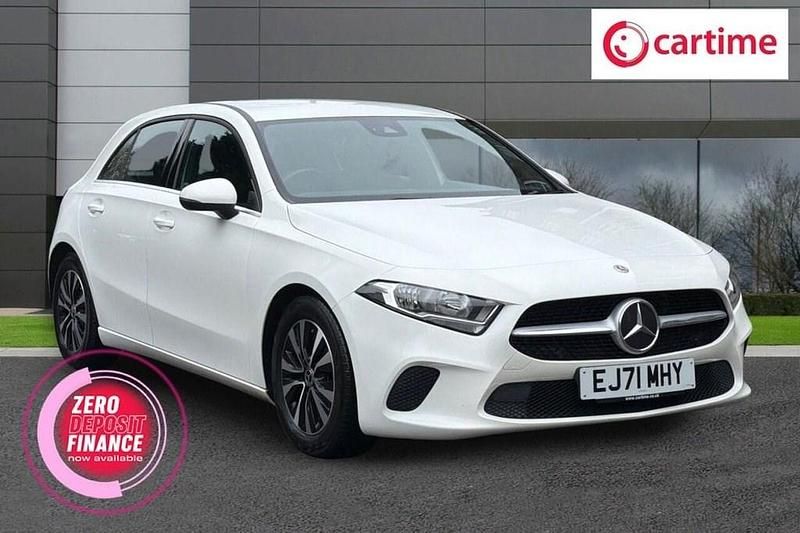 Used Mercedes A180 SE 116 HP (85 kW) 2022 White Hatchback