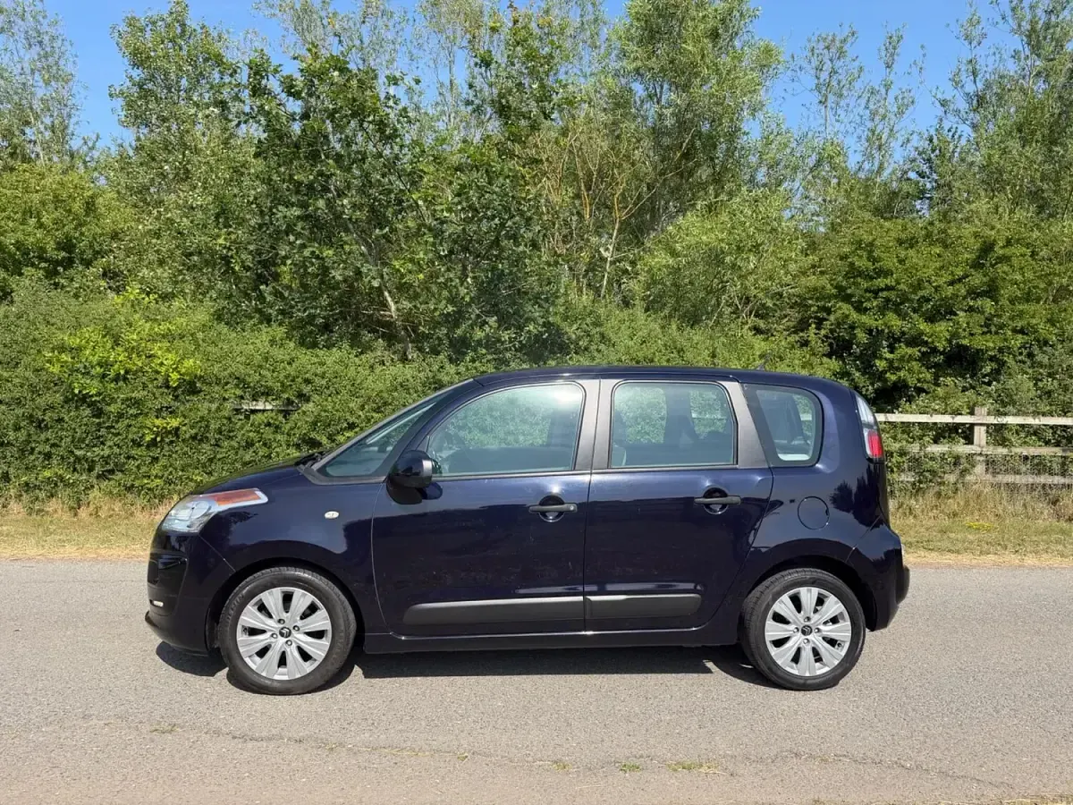 Used Citroën C3 Picasso VTR Sport 2015 Blue MPV