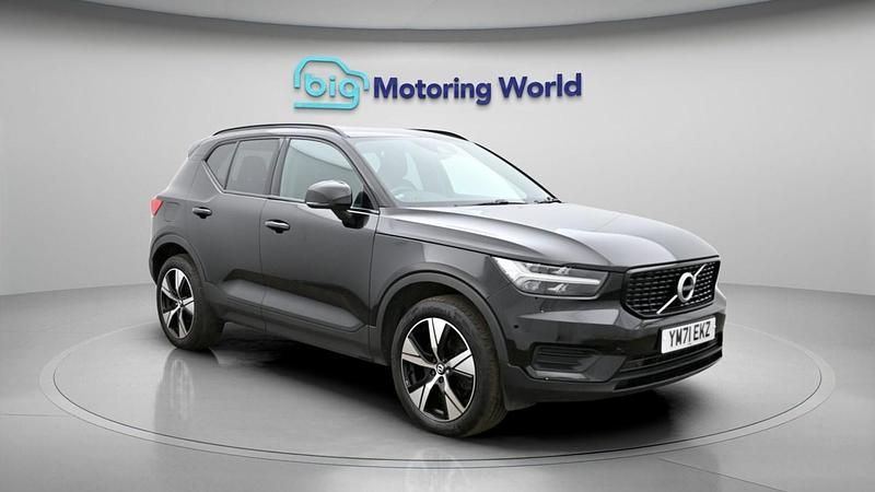 Used Volvo XC40 R-Design 2022 Black SUV