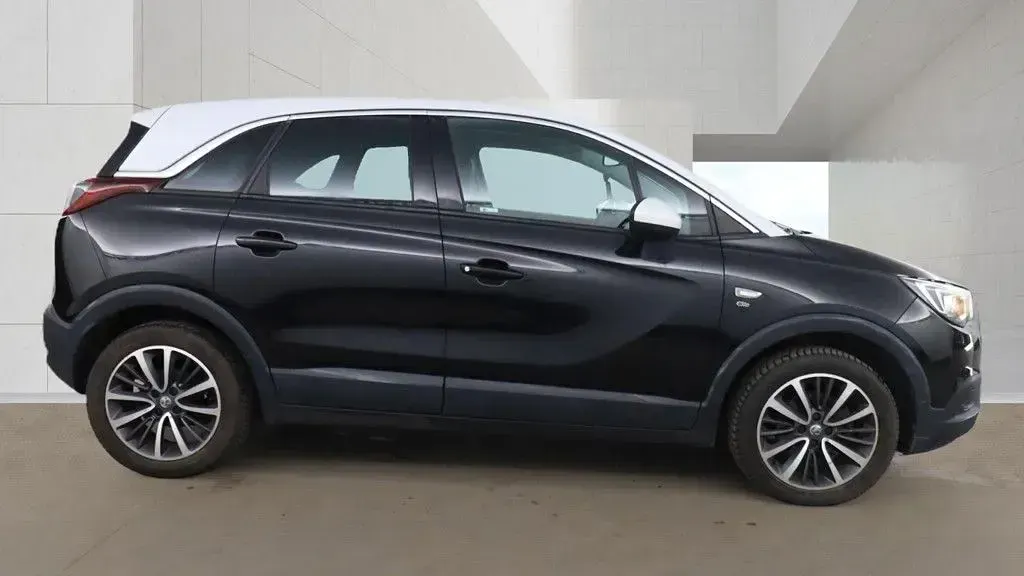 Used Vauxhall Crossland X Elite 110 HP (80 kW) 2017 Black SUV
