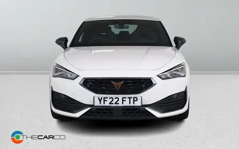Used Cupra Leon VZ2 245 HP (180 kW) 2022 White Hatchback