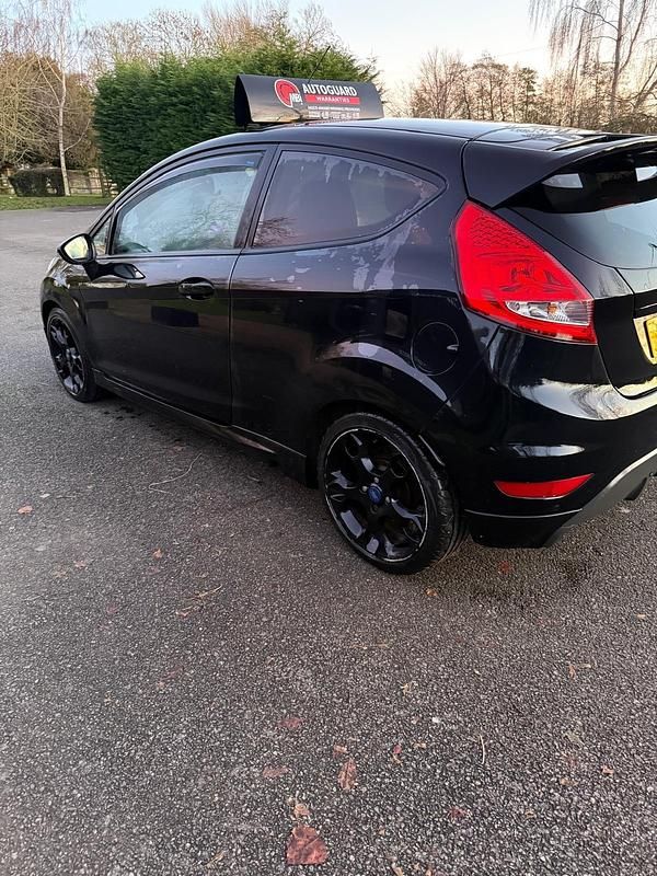 Used Ford Fiesta Metall 2012 Black Hatchback