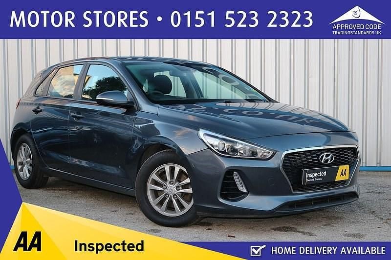 Used Hyundai i30 SE 110 HP (80 kW) 2017 Grey Hatchback