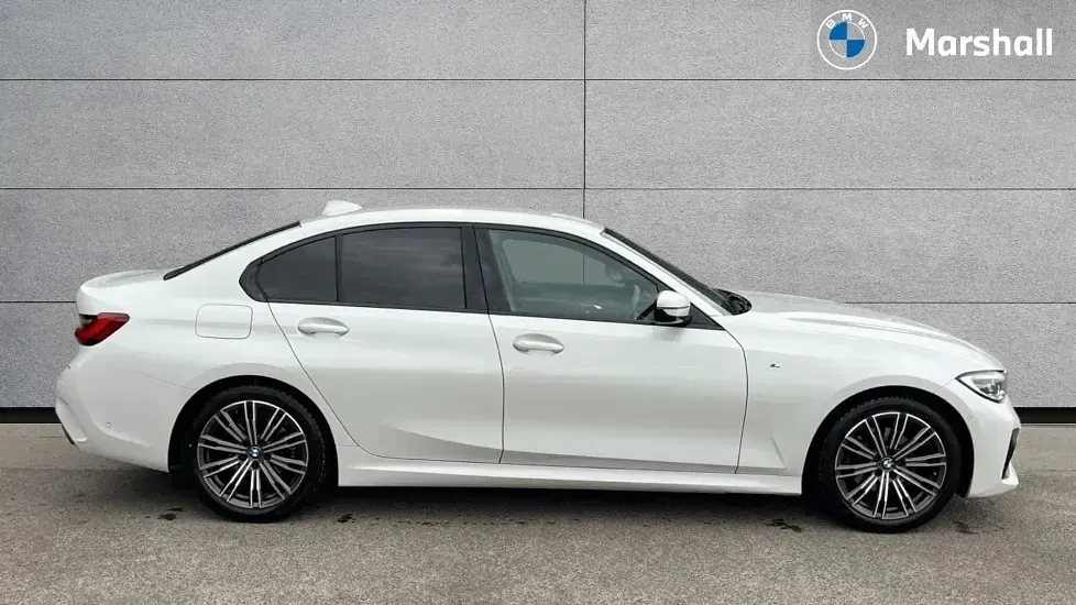 Used BMW 320 M Sport 192 HP (141 kW) 2022 White Sedan