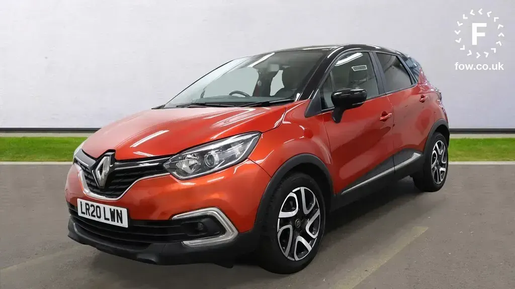 Used Renault Captur Iconic 2020 Red/black SUV