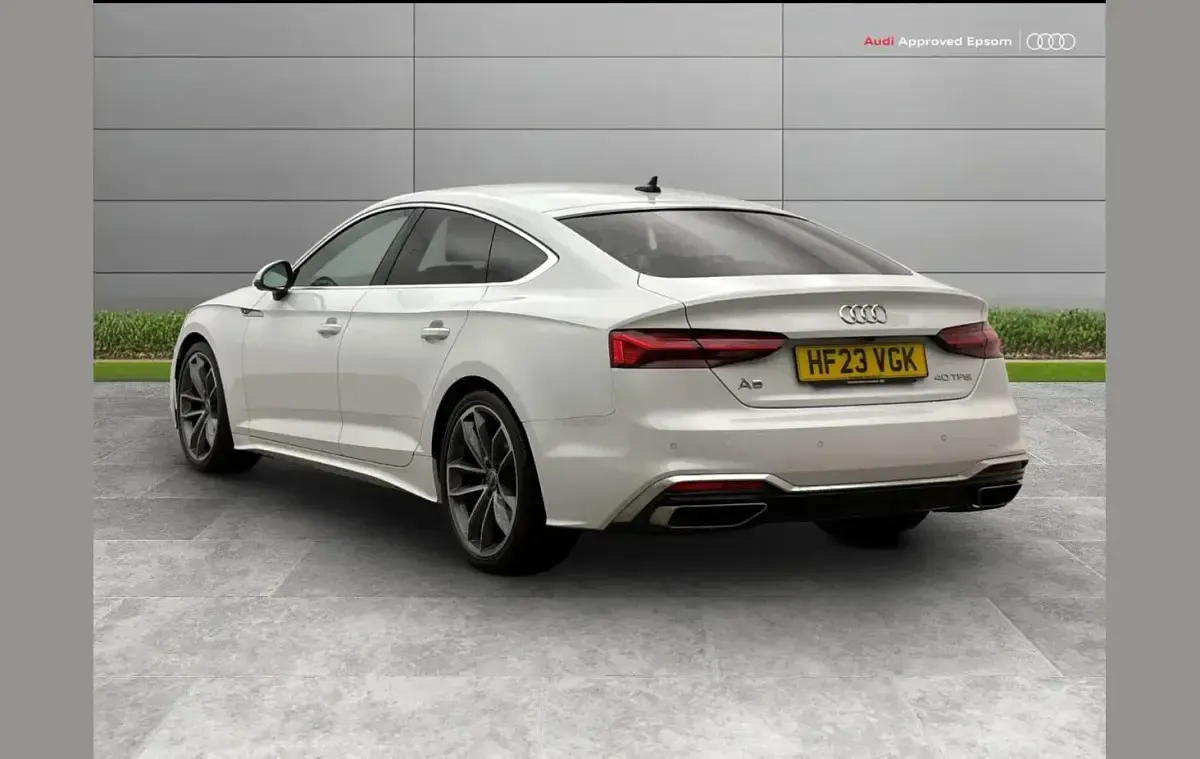 Used Audi A5 S-Line 200 HP (147 kW) 2023 White Coupe