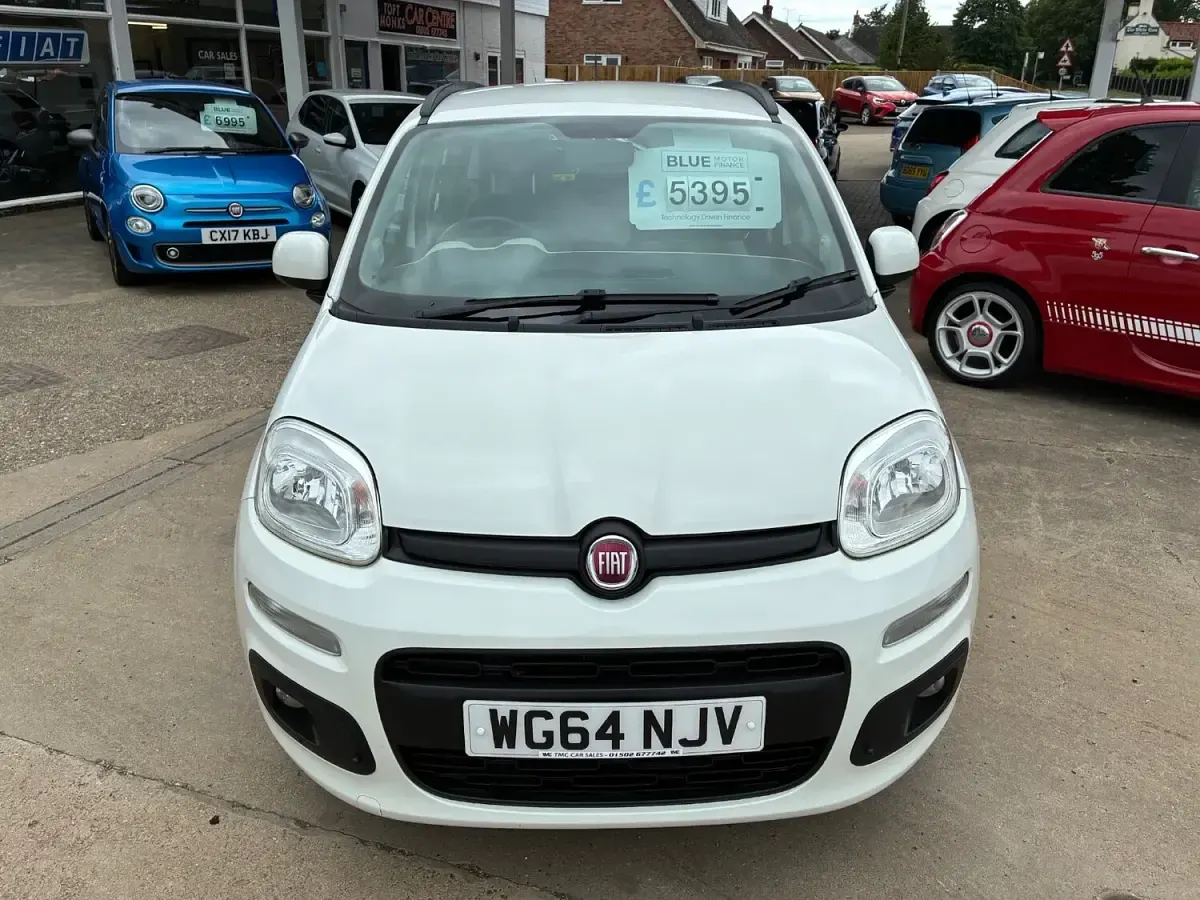 Used Fiat Panda Lounge 69 HP (50 kW) 2015 White Hatchback