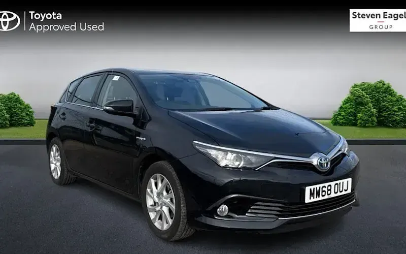 Used Toyota Auris Hybrid 136 HP (100 kW) 2019 Hatchback