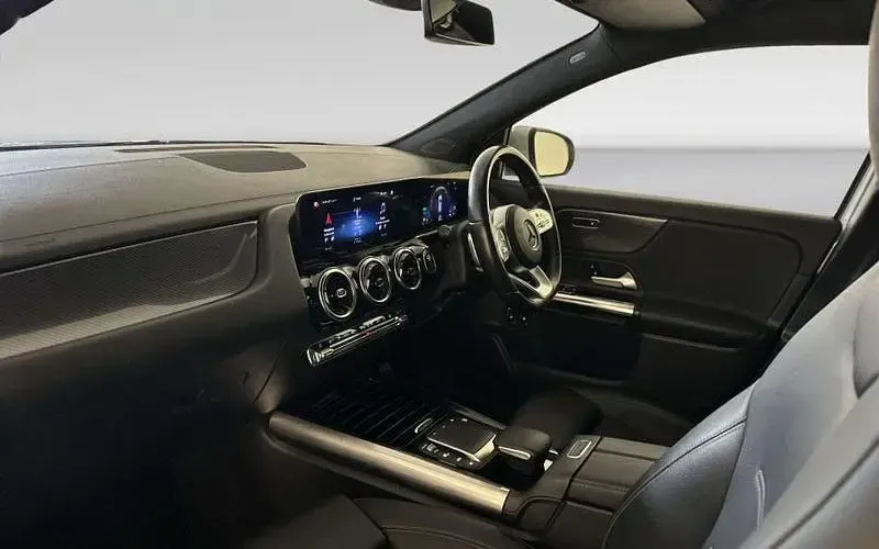 Used Mercedes E250 Exclusive 218 HP (160 kW) 2021 Silver SUV