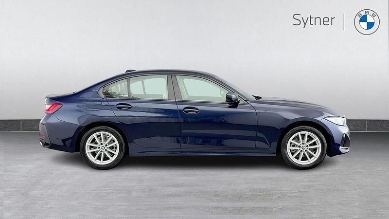 Usado BMW 320 Sport Line 181 HP (133 kW) 2025 Azul