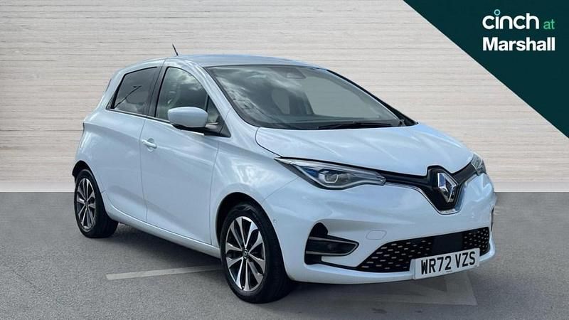 White Used 2022 Renault Rapid GT-Line Hatchback | £11,260 (A bit pricey) - Image 1/4