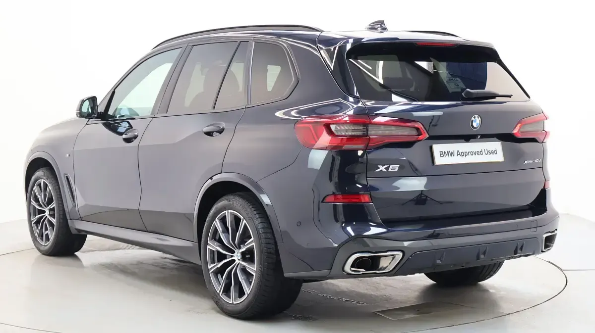 Used BMW X5 M Sport 261 HP (191 kW) 2019 Black SUV