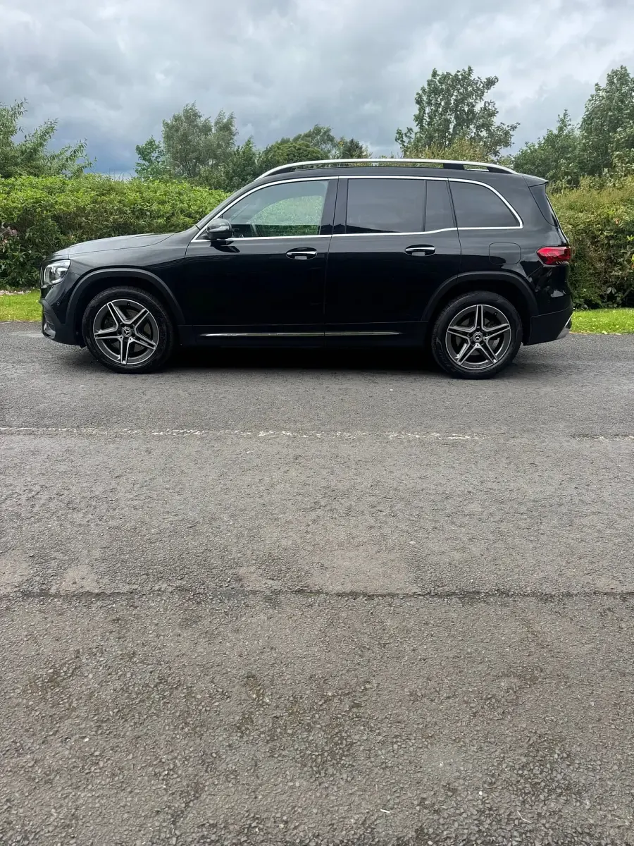 Used Mercedes GLB220 AMG Line Premium 190 HP (139 kW) 2021 Black SUV