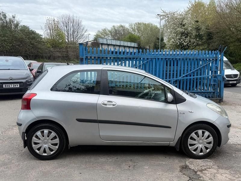 Used Toyota Yaris T3 2006 Silver Hatchback