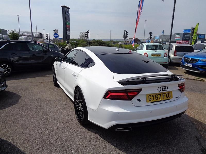 Used Audi A7 Sportback Black Edition 218 HP (160 kW) 2017 White Hatchback