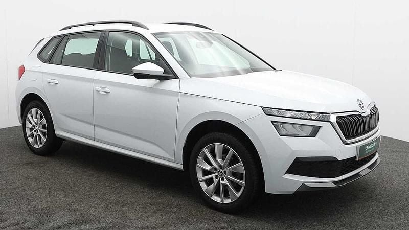 Used Skoda 110 R SE 81 HP (59 kW) 2023 Moon white metallic Estate