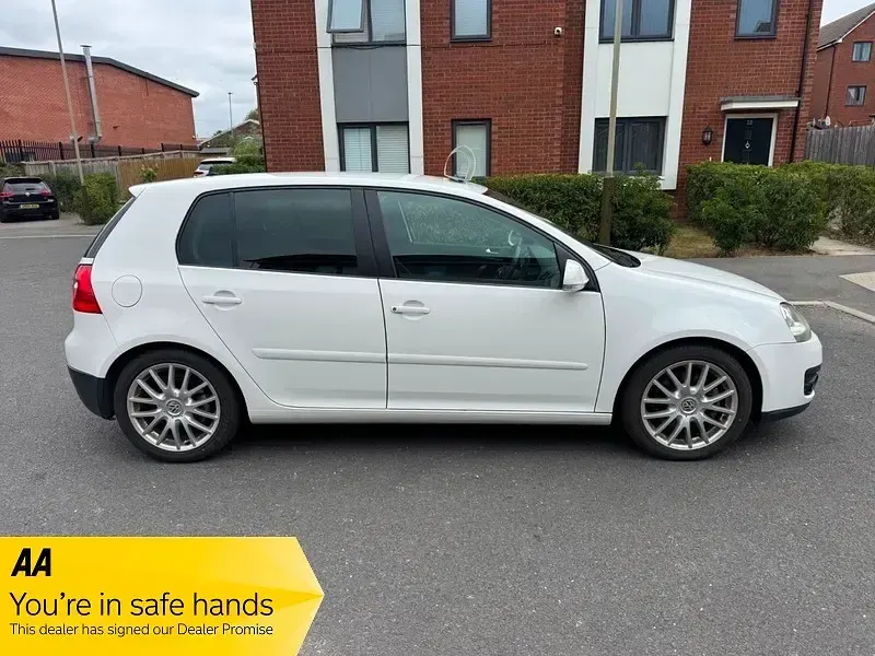 Used VW Golf VI GTI 2008 White Hatchback