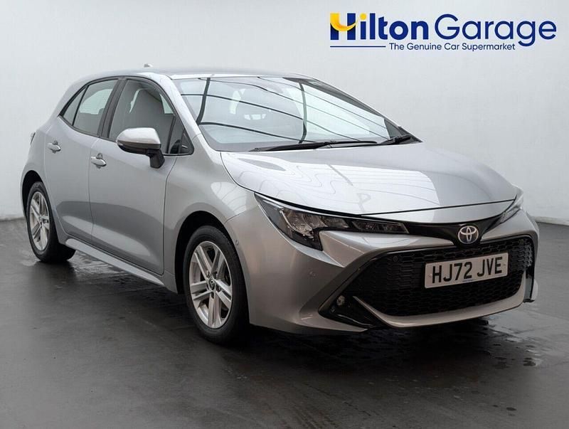 Silver Used 2022 Toyota Corolla Hatchback | £17,250 (Good price) - Image 1/4