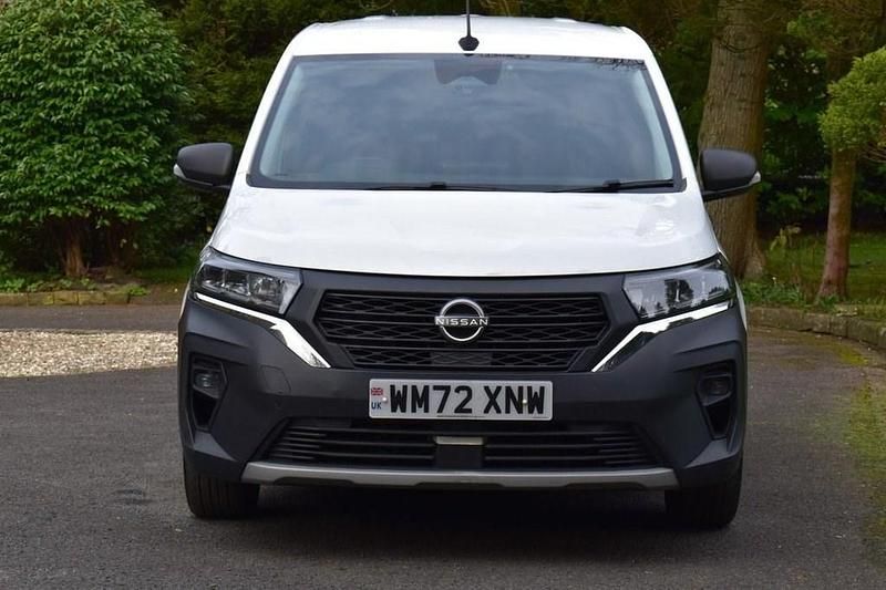 Used Nissan Townstar Acenta 130 HP (95 kW) 2023 White Van