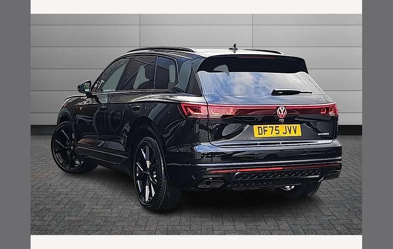 New VW Touareg R 462 HP (339 kW) 2025 Black SUV