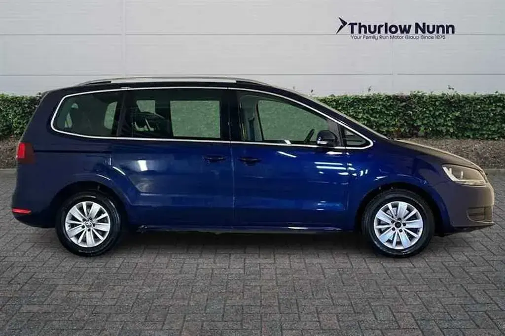 Used VW Sharan SE 150 HP (110 kW) 2022 Blue MPV