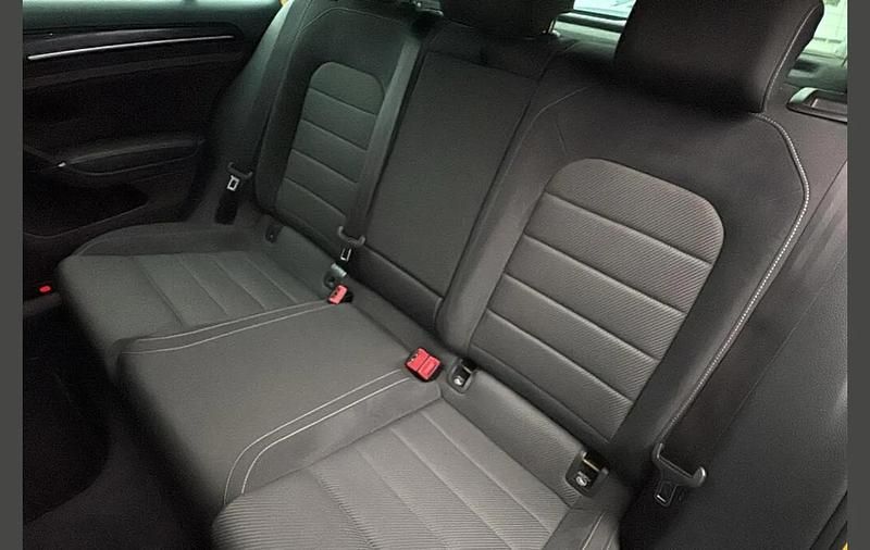 Used VW Golf VII R 296 HP (217 kW) 2019 Yellow Hatchback