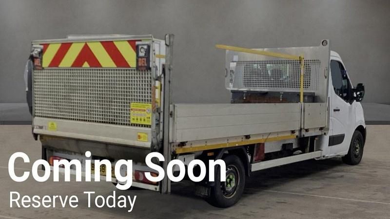 Used Vauxhall Movano 130 HP (95 kW) 2018 White MPV