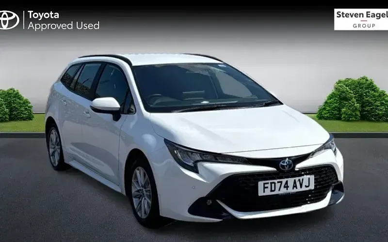Used Toyota Corolla 140 HP (102 kW) 2026 Estate
