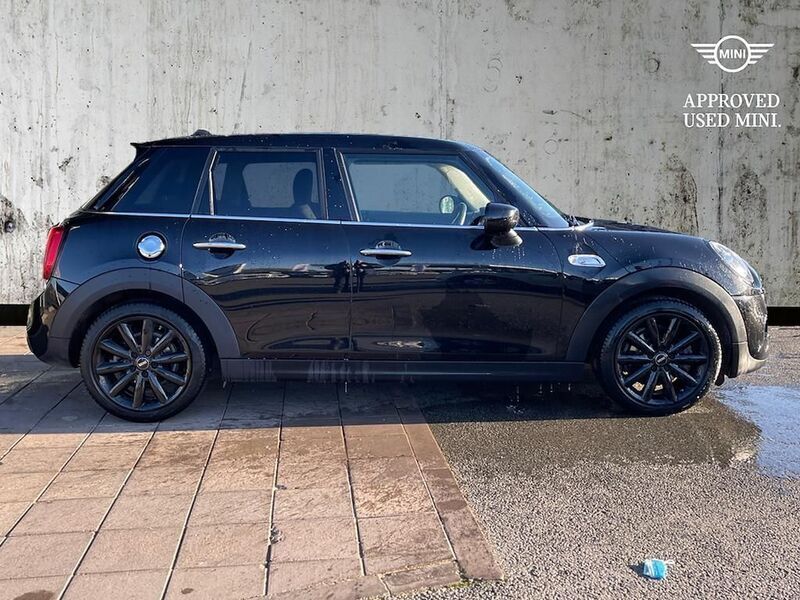 Used Mini Cooper S Classic 189 HP (139 kW) 2020 Black Hatchback