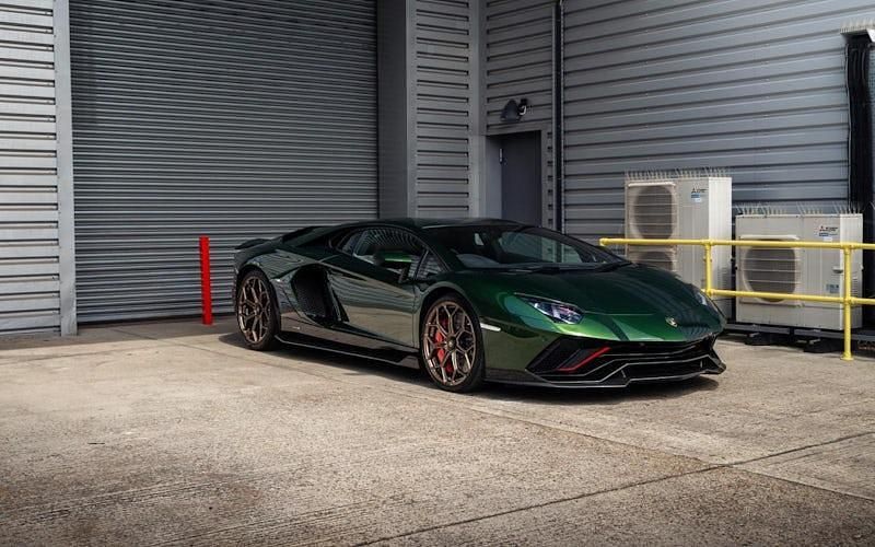 Used Lamborghini Aventador 780 HP (573 kW) 2021 Coupe