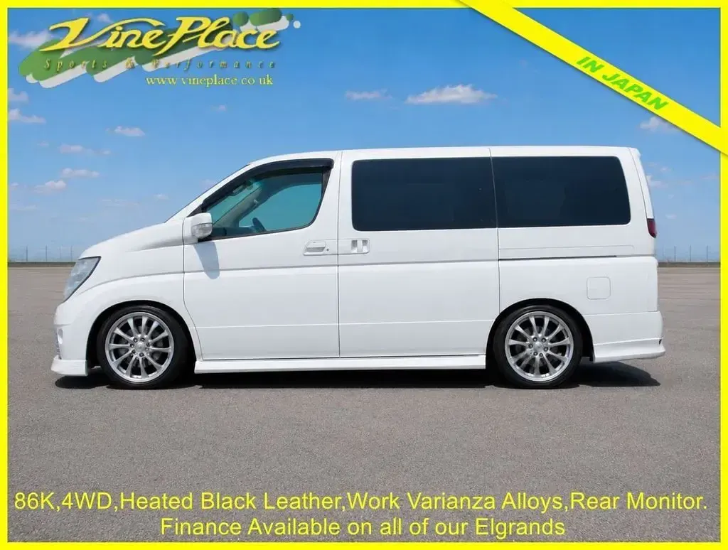 Used Nissan Elgrand 2007 White MPV