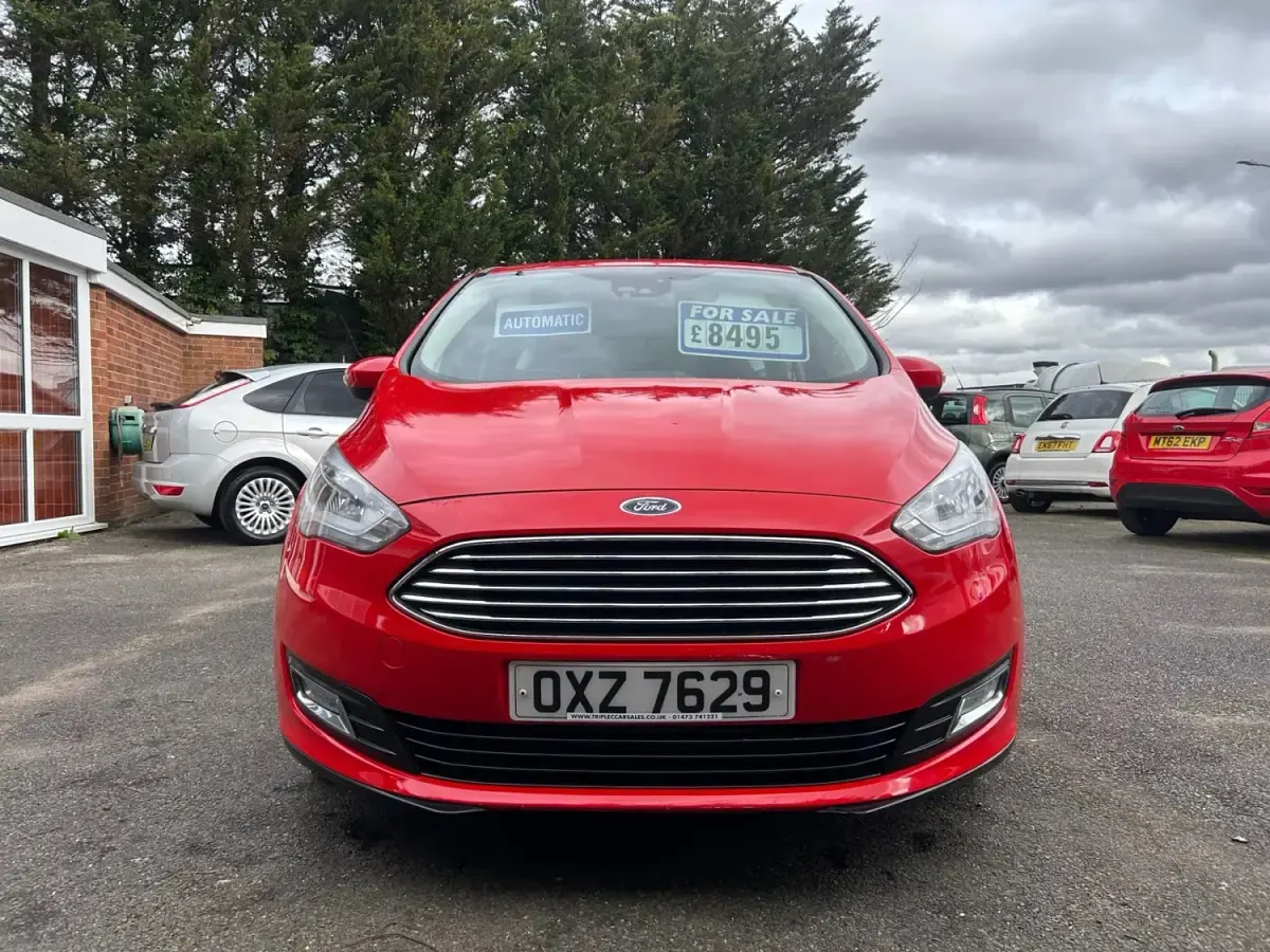 Käytetty Ford C-MAX Titanium 150 HP (110 kW) 2017 Punainen Tila-auto