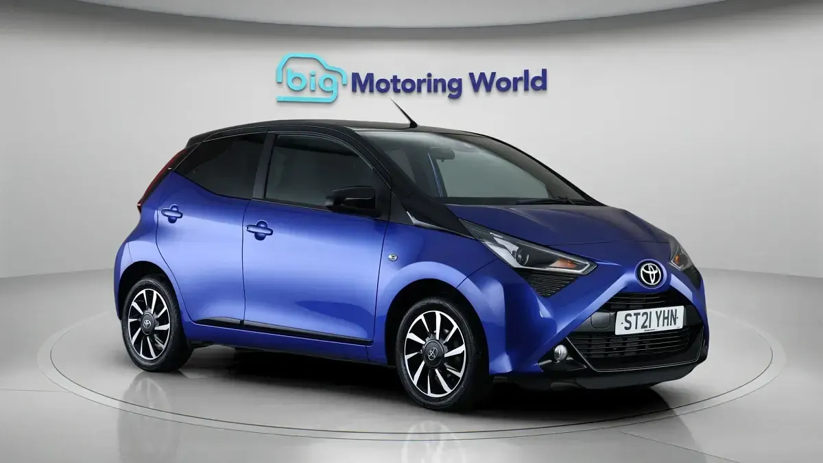 Usado Toyota Aygo Trend 72 CV (52 kW) 2021 Utilitario