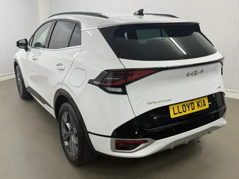 Used Kia Sportage GT-Line 2024 White SUV