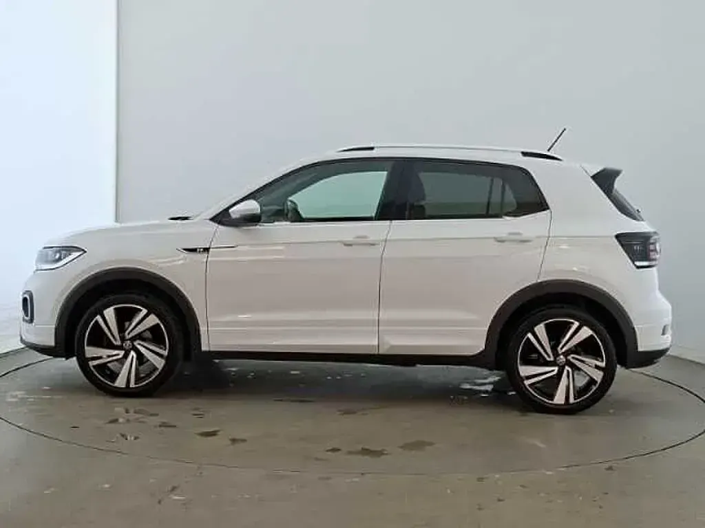 Used VW T-Cross R-line 110 HP (80 kW) 2023 White SUV