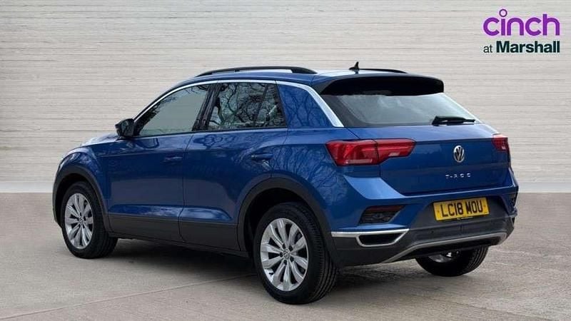 Used VW T-Roc SE 115 HP (84 kW) 2018 Blue SUV