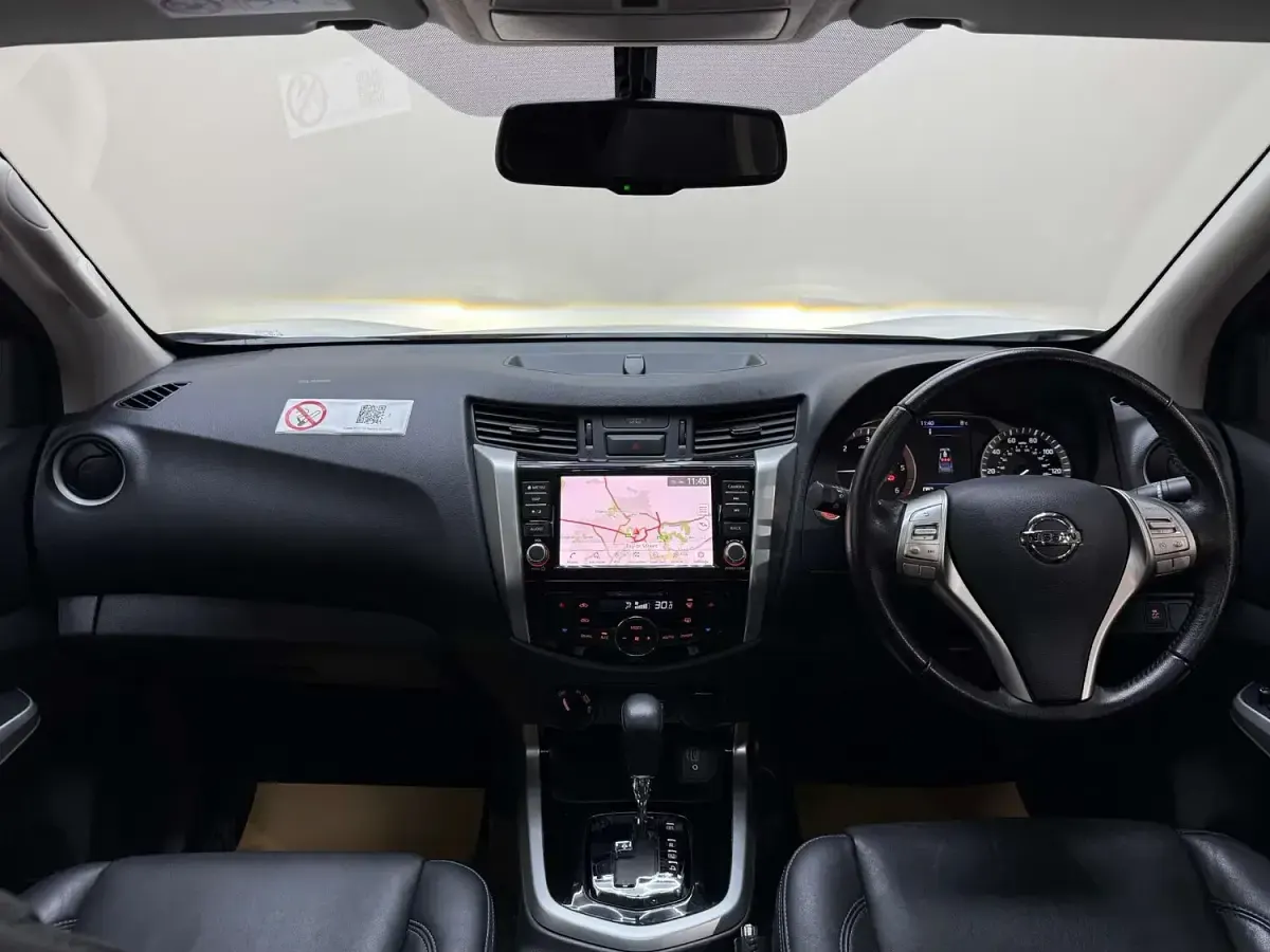 Begagnad Nissan Navara N-Guard 190 HK (139 kW) 2021 Vit Pickup