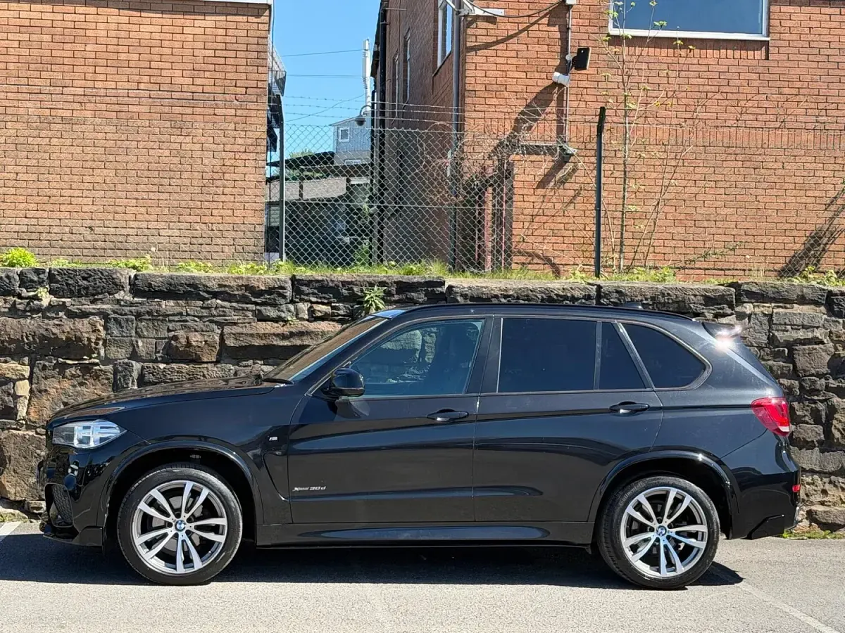 Używany BMW X5 M Sport 313 KM (230 kW) 2016 Czarny SUV