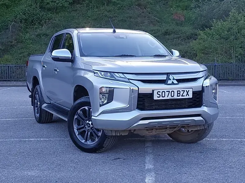Used Mitsubishi L200 2021 Silver Pickup
