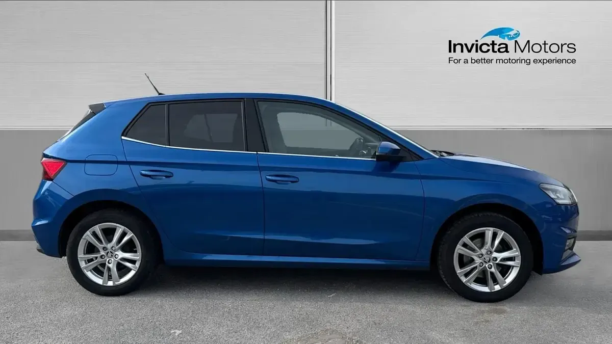 Used Skoda Fabia SE L 116 HP (85 kW) 2024 Blue Hatchback
