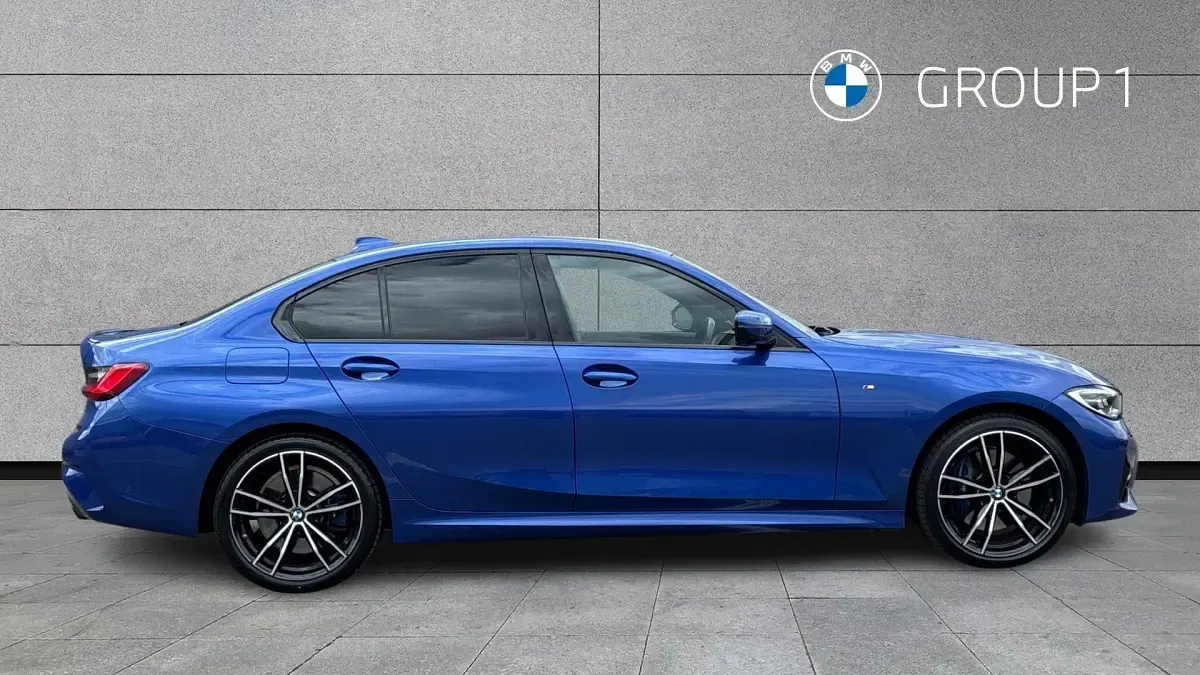 Used BMW 330 M Sport 288 HP (211 kW) 2020 Blue Sedan