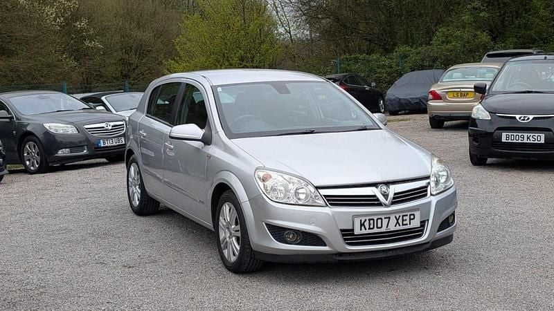 Used Vauxhall Astra SRi 2007 Silver Hatchback