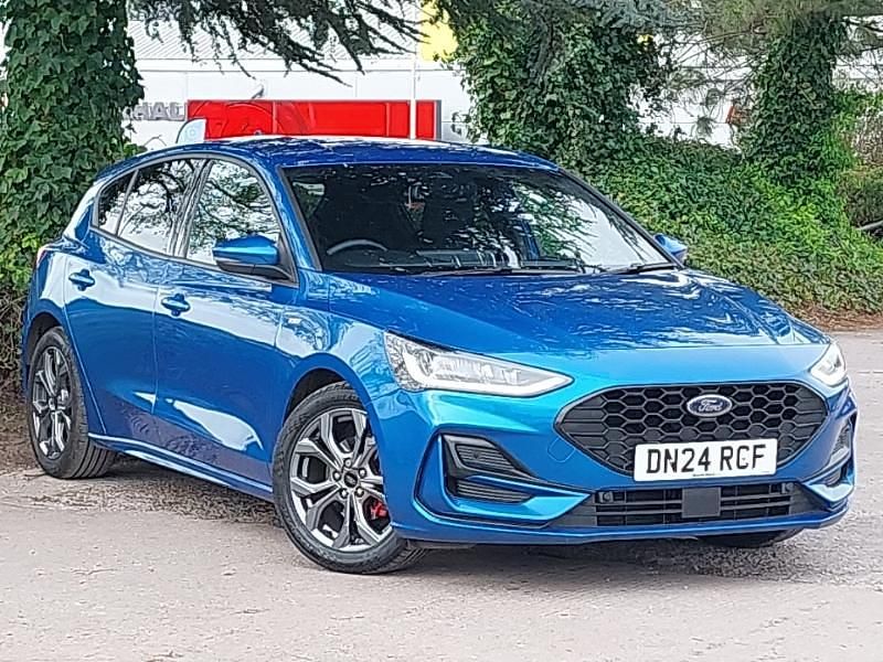 Used Ford Focus ST-Line 125 HP (91 kW) 2024 Blue Hatchback