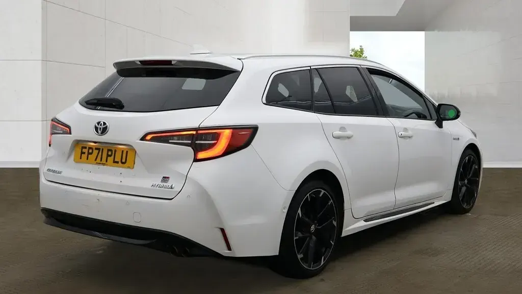 Used Toyota Corolla Sport 2022 White Estate