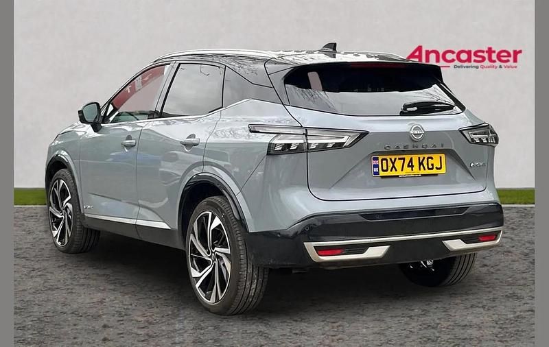 Used Nissan Juke Tekna 112 HP (82 kW) 2022 Silver SUV