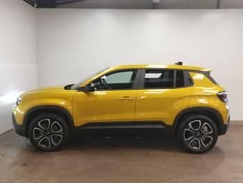 Used Jeep Avenger Summit 100 HP (73 kW) 2024 Yellow SUV