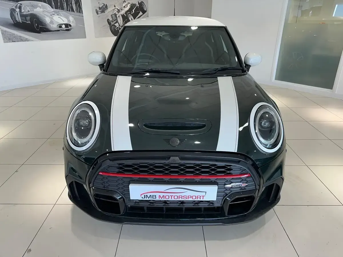 Used Mini John Cooper Works Hatch 231 HP (169 kW) 2021 Green Hatchback