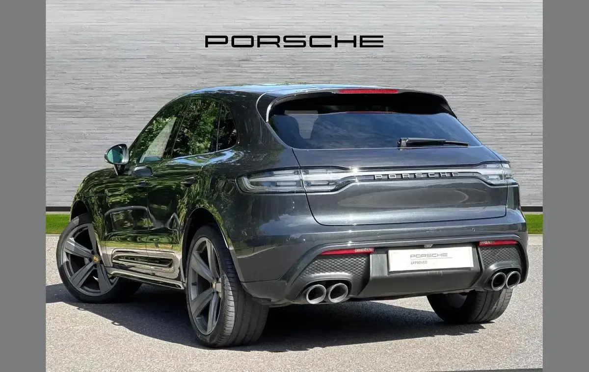 Used Porsche Macan 261 HP (191 kW) 2022 Grey SUV