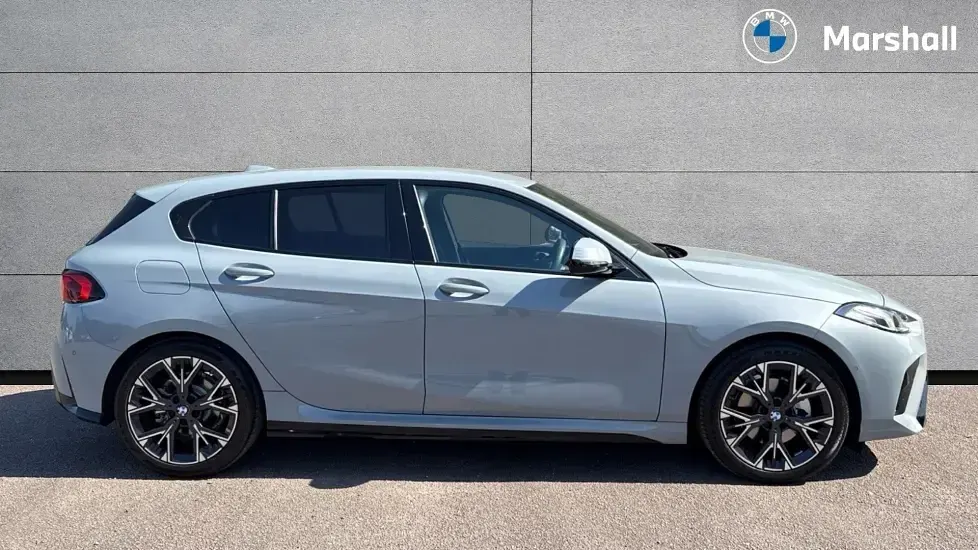 Used BMW 120 M Sport 156 HP (114 kW) 2026 Brooklyn grey metallic Hatchback